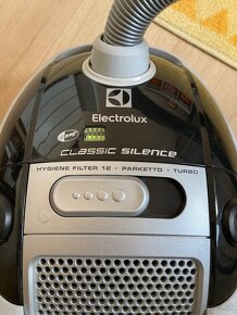 Vysávač Electrolux - 5