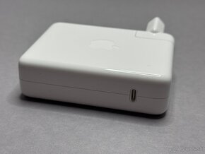 Apple 140W USB-C Power Adaptér - 5