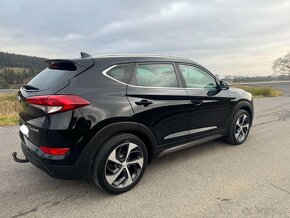 Hyundai Tucson 1.7 CRDi Premium - 5