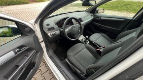 Opel Astra ST Combi 88kw Manuál - 5