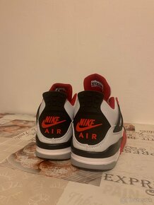 Jordan 4 Fire Red - SIZE 42 - 5