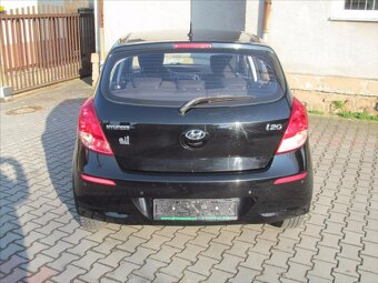 Hyundai i20 1.3 62kW 2012 119337km KLIMA 1.MAJITEL NEW MODEL - 5