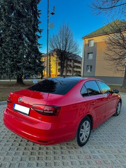 Volkswagen jetta facelift 1.2 TSi 77KW r.v 2018 - 5