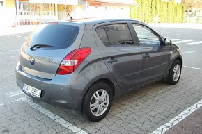 Hyundai i20 1,2 57kw-Benzín - 5