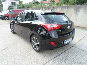 Hyundai i30 1.4i MPI DOHC CVVT 73kW 1.majiteľ,kúpené v SR - 5