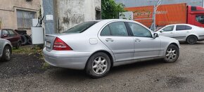 Mercedes Benz w203 - 5