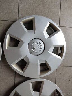 Puklice 15" Škoda Rapid - originál - 5