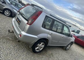 Nissan X-Trail 2,2 Elegance 4X4 TAŽNÉ 100kW nafta manuál - 5