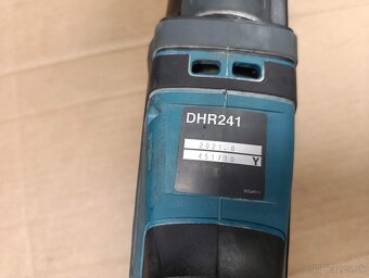 Kombinované kladivo MAKITA DHR241 - 5