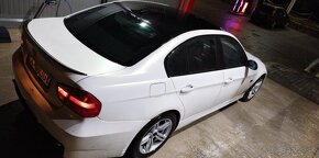 Bmw e90 320d - 5