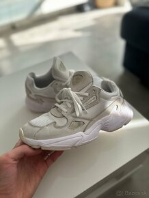 Adidas Falcon - 5