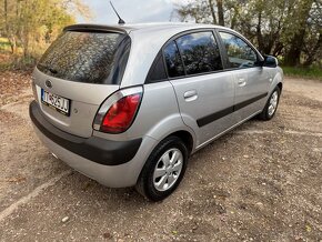 Kia Rio 1.4 LX Plus - 5