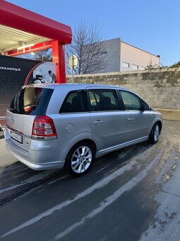 Predam Opel zafira 1.9 88kw rok 2008 nová STK a ek - 5