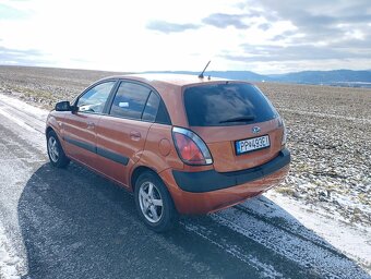 Kia Rio 2006 - 5