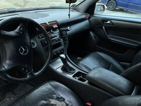 Mercedes Benz w203 C200 CDi 90kw - 5