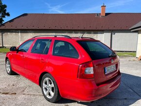 Skoda Octavia 2.0 TDI DSG family r.v 2012 xenon navi webasto - 5