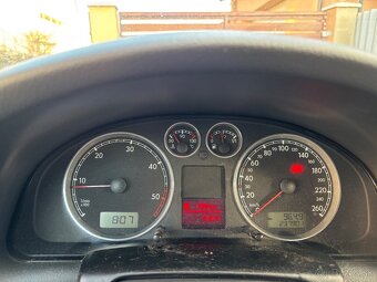 Passat b5,5 1,9tdi 96kw - 5