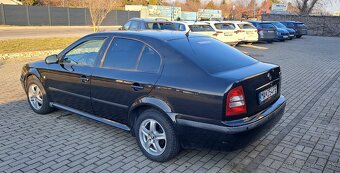 Škoda Octavia 1.6 benzín 74KW TOP STAV - 5