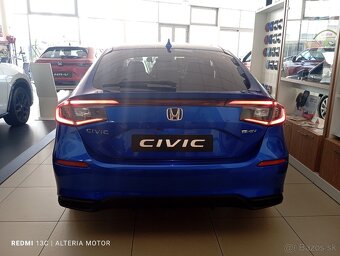 Honda Civic SPORT 2.0 e:HEV Automat - 5