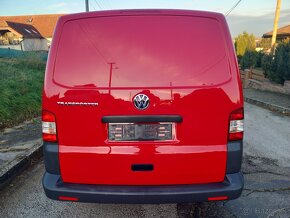 Volkswagen Transporter T5 2.0TDI - 5