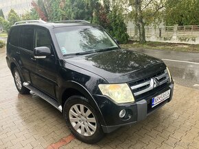 Predám Mitsubishi Pajero 3.2 DID automat FULL - 5