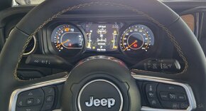 JEEP WRANGLER 2.0 SAHARA | Biela Bright - 5