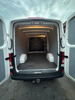 Volkswagen Crafter - 5