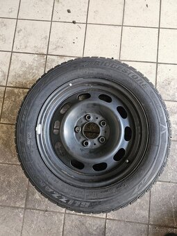 Bridgestone Blizzak LM 32 run flat, 205/50 r16 - 5