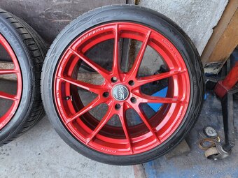 O.z. racing leggera 5x114,3 225/40R18 - 5