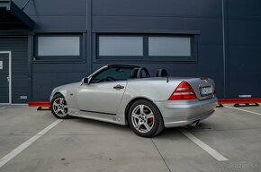 Mercedes- Benz SLK 200 2.0 - 5