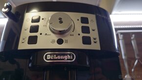 DeLonghi MAGNIFICA S - 5