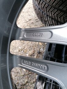 Alu sada=5x112=orig. MERCEDES=s pneu i bez=255/45 R19=NOVÉ - 5