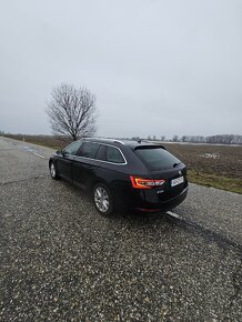 ŠKODA SUPERB COMBI 2.0TDI /PANORAMA /DCC - 5