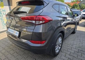 Hyundai Tucson 1.7-DPH-KAMERA-NAVI-1.MAJITEL - 5