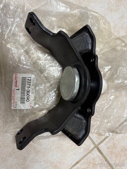 Nove Uloženie motora Toyota , Lexus 12371-30090 - 5