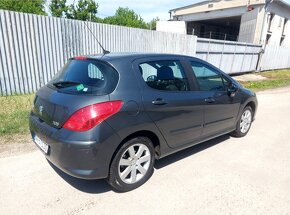 Predám Peugeot 308 hatchback automat - 5