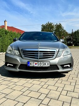 Mercedes E350 - 5