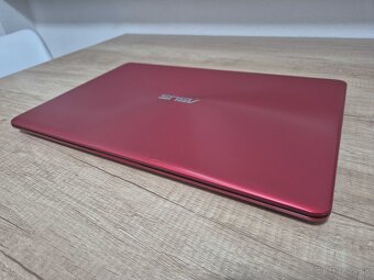 Asus X510UQ /i5 8250U/16GB RAM/FHD/SSD+HDD/Nvidia 940MX - 5