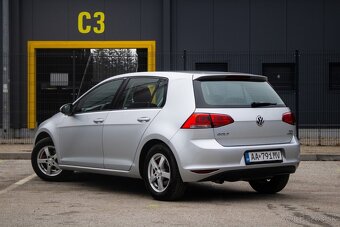 Volkswagen Golf 1.6 TDI BlueMotion Technology Comfortline - 5