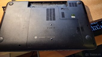 Hp Pavilion  17" - 5