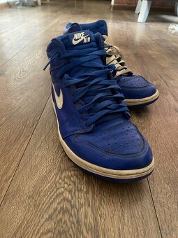 Air Jordan 1 Retro High Og "Hyper Royal" 44 - 5