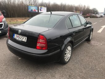 Škoda Superb 1.9 TDI Elegance - 5