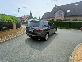 TOYOTA LAND CRUISER/HIGHLANDER 3,5 V6 7 MÍST 2011 LPG TOP - 5