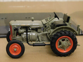 Zetor 25 Tractor (1941) 1:43 - 5