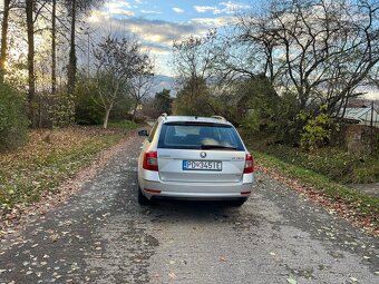 Škoda Octavia Combi 1.6 TDI Elegance - 5