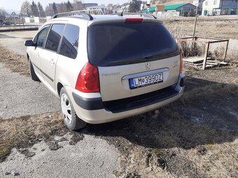 Predám auto peugeot 307 sw - 5