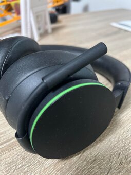 Xbox Wireless Headset - 5