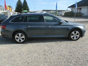 ŠKODA SUPERB 2,0TDI 140kw DSG STYLE RADAR 4X4 2018 - 5