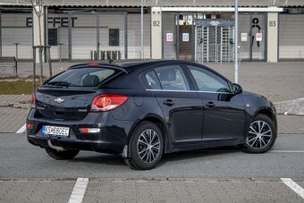 Chevrolet Cruze 1.8 16V LS Plus - 5