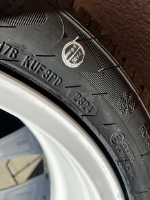 5x112 R17 7,5J ET54 Škoda + 225/45 R17 zimné (2024) - 5